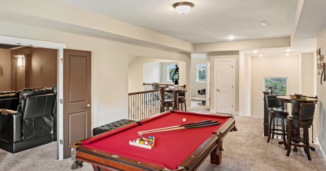 Expert Pool Table Movers in Orange County