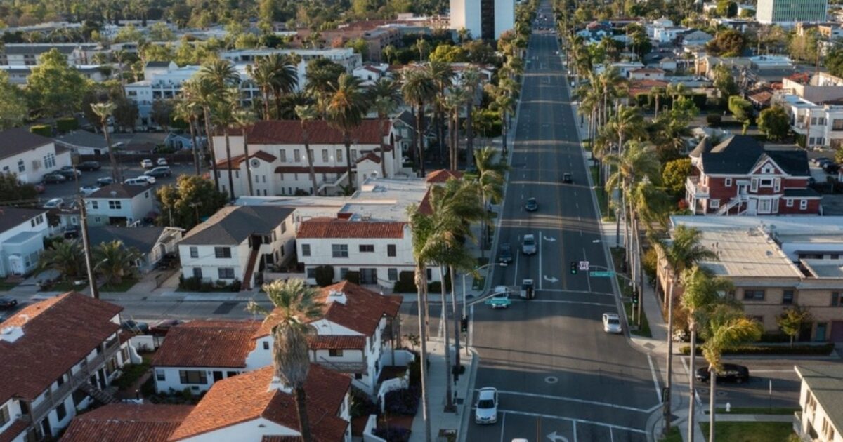 Los Angeles to Orange County Movers